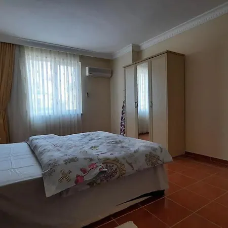 Apartment Apartments *